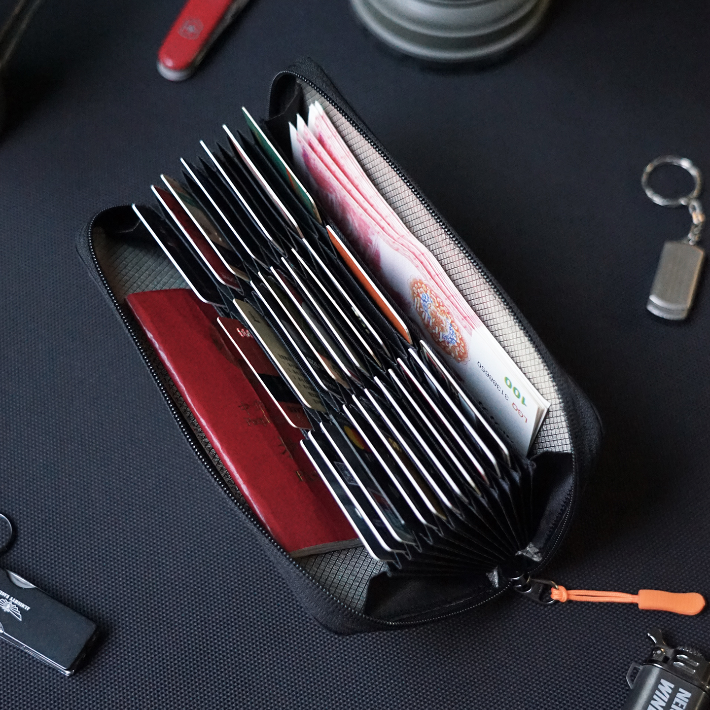 DOOMGEAR机能36卡位风琴卡包拉链零钱名片包防盗刷护照包钱包