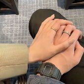 轻奢高级感满钻戒指女钛钢不掉色情侣对戒满天星戒指女士旺财戒指