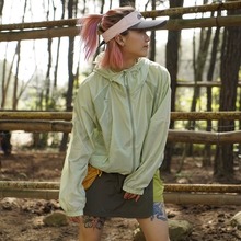 《城市浓缩》户外春夏山系徒步登山多巴胺速干轻薄连帽防晒衣男女