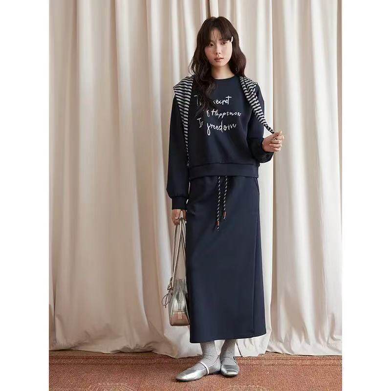 大码女装胖mm300斤韩系百搭显瘦上衣裙子三件套秋休闲卫衣套装裙