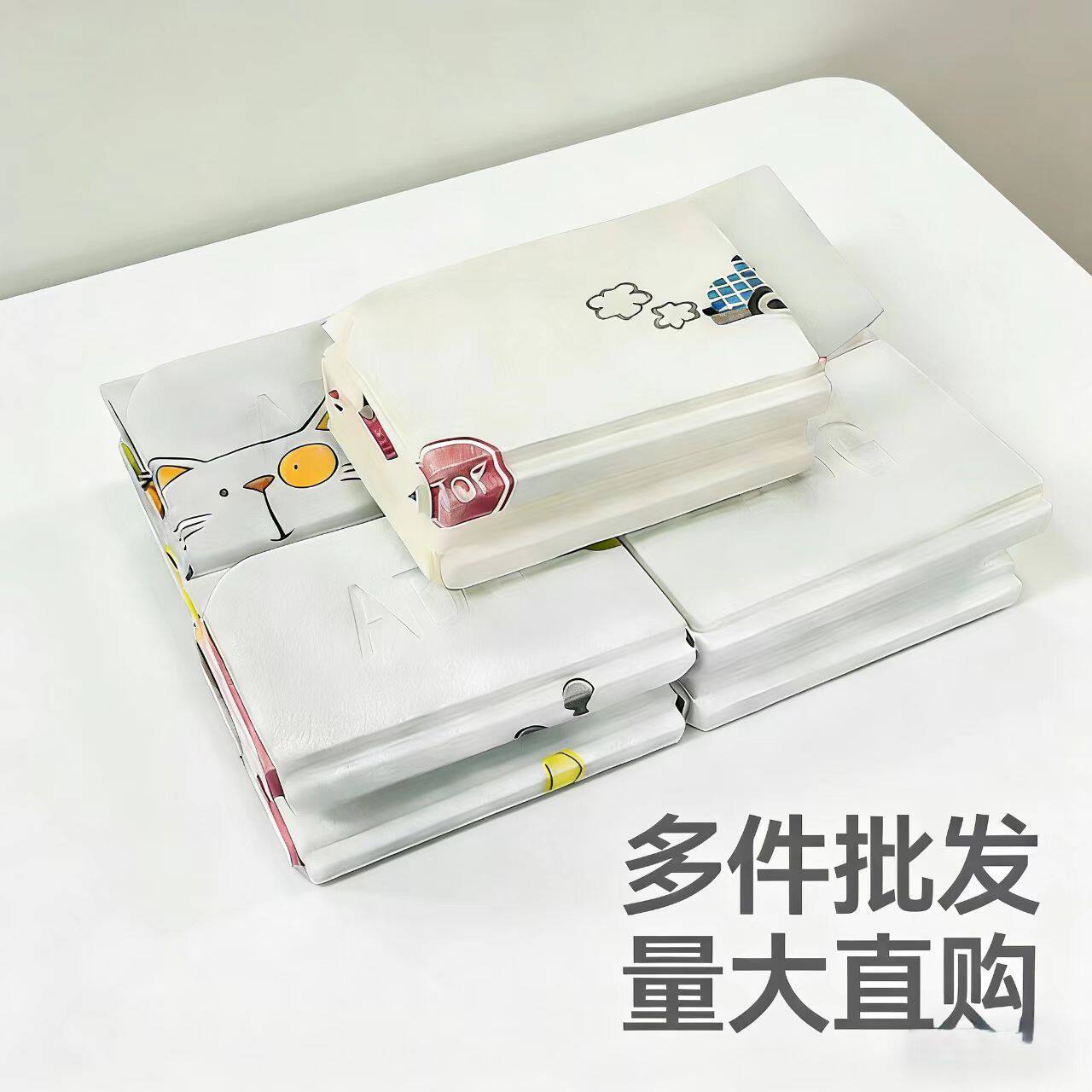 户外折叠卡通八折坐垫团建校运动会旅游便携批发卡通折叠坐垫