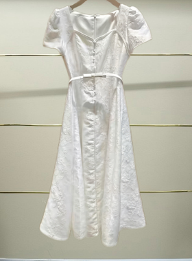 漳正品2025秋季本白色配腰带连衣裙CSA3082360-250