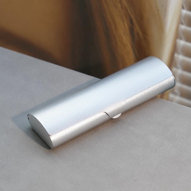 眼镜盒送眼镜布高级感