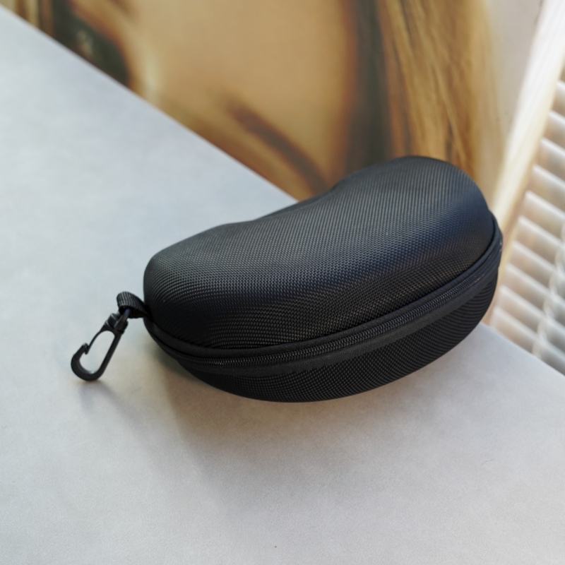 高品质眼镜盒送眼镜盒