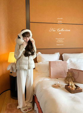 NSS COLLECTION “裕美子”针织拼接连帽90白鸭绒真狐狸毛羽绒服