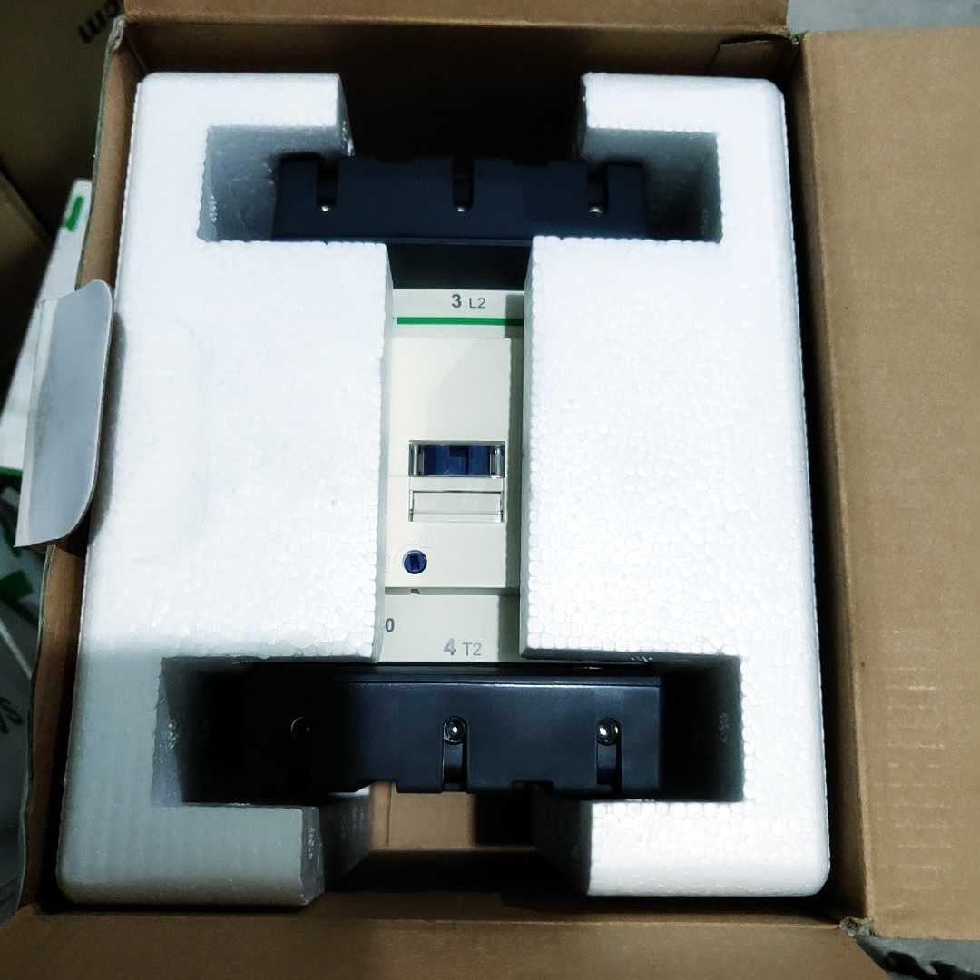 LC1D170 LC1D17000M7C 220VAC