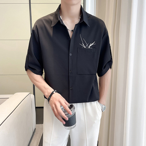 抖音  男尚冰丝轻奢新中式痞帅衬衫刺绣风短袖垂感CS351P50图片