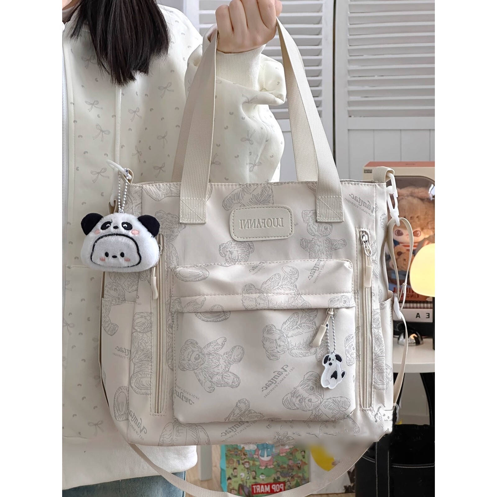 香港ITMUCSK.高颜值日系小熊托特包女学生百搭补习袋单肩包斜挎包