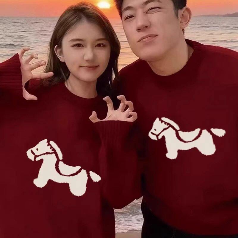 仓树一石潮牌秋冬季马年本命年红色毛衣男慵懒风时尚情侣款针织衫