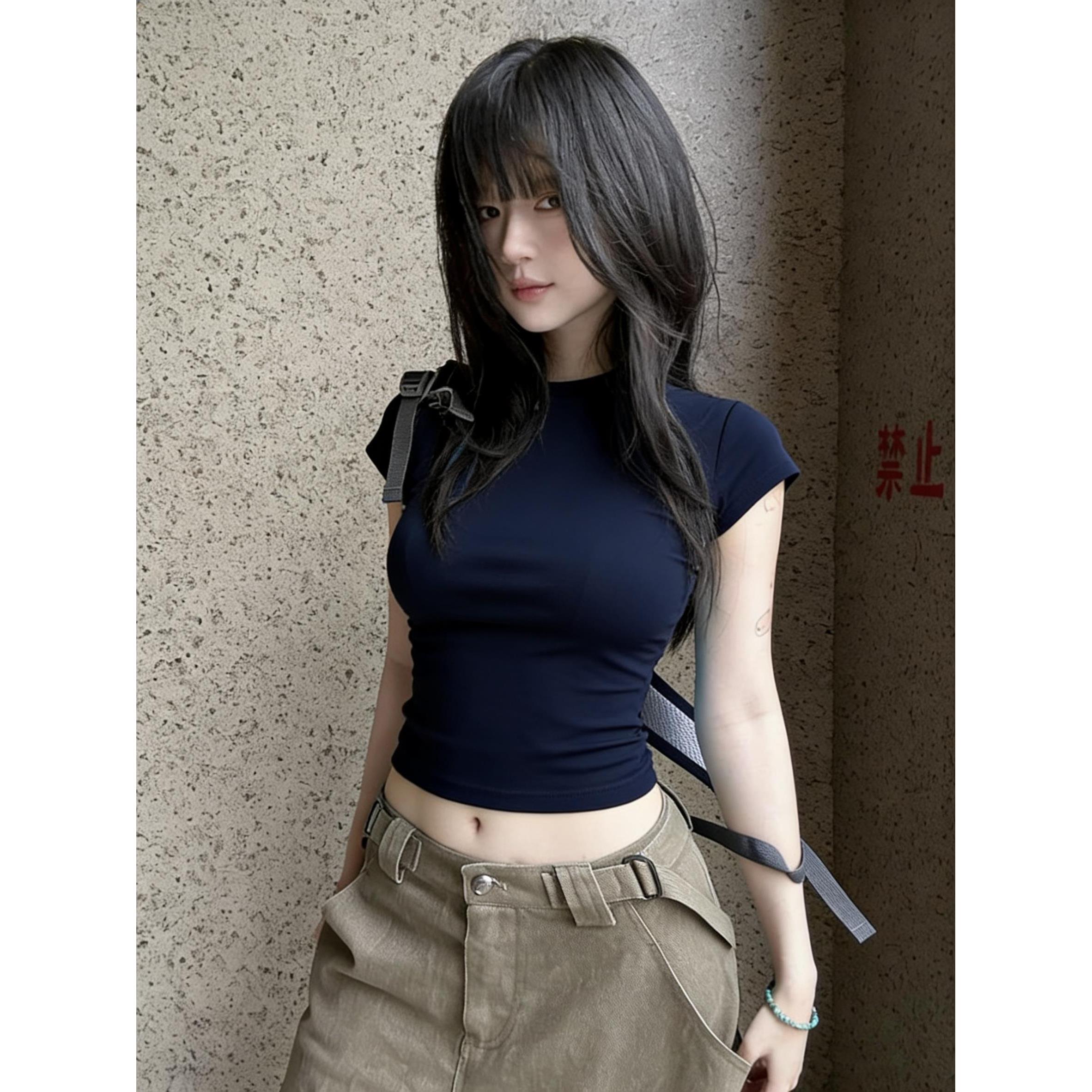 2026美式辣妹风正肩短袖t恤女夏藏青色修身显瘦百搭款短款上衣