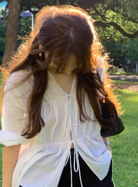 现货OUNCE韩国东大门白色系带收腰长袖V领衬衫女棉制上衣衬衣短款