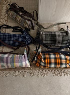 helloSeptember复古格纹撞色夹棉单肩包女小百搭通勤腋下包V9424