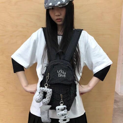 2026韩国新款山系抽绳格纹mini双肩包女学生通勤户外轻便背包机能