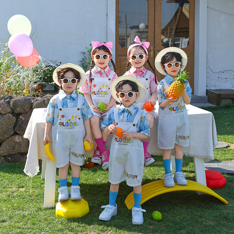 儿童演出服小学生合唱啦啦队舞蹈表演服背带裤幼儿园毕业照服装