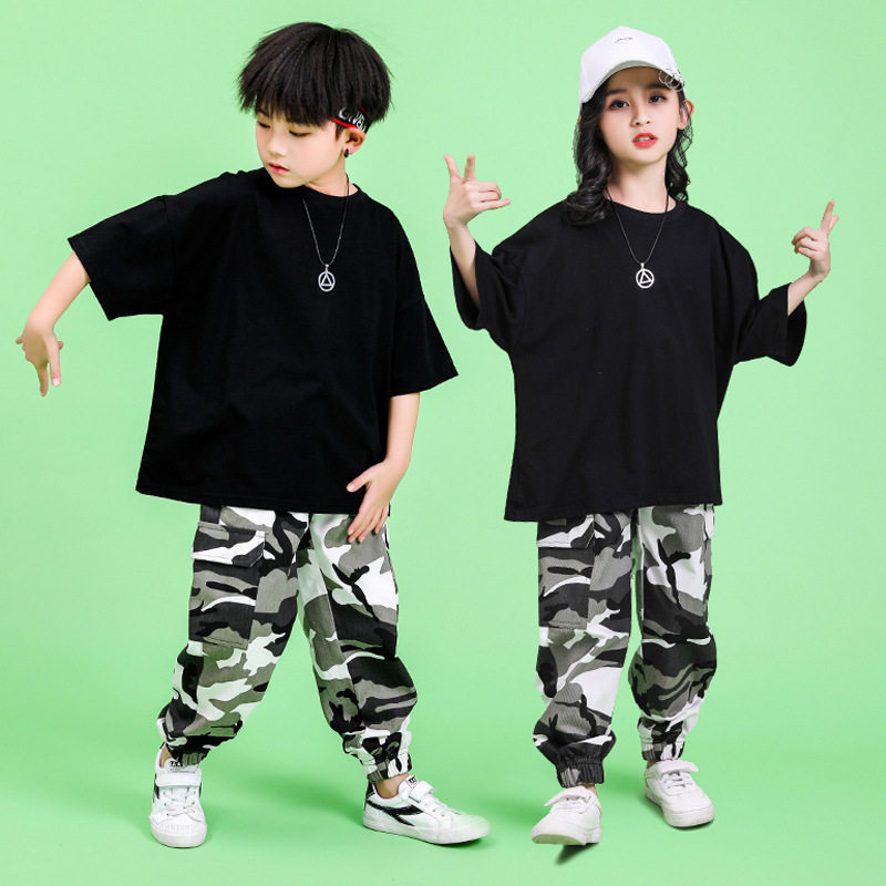 六一儿童街舞童装男童帅气迷彩短袖演出服女童hiphop嘻哈表演服装