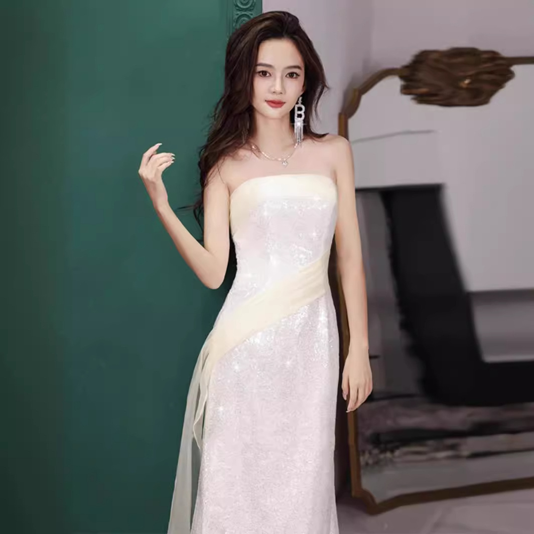 晚礼服女宴会轻奢小众法式高级感抹胸年会主持白色晚宴亮片礼服