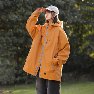 三合一可拆卸冲锋衣外套女春秋胖mm大码 夹克 宽松户外防水加厚工装