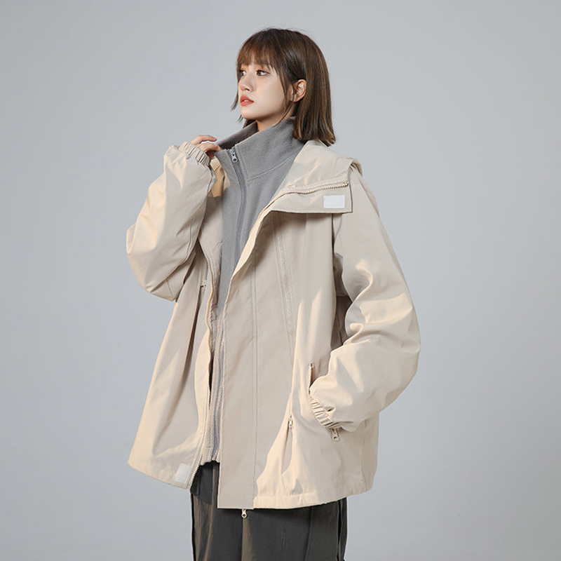 三合一防水冲锋衣外套女秋冬宽松