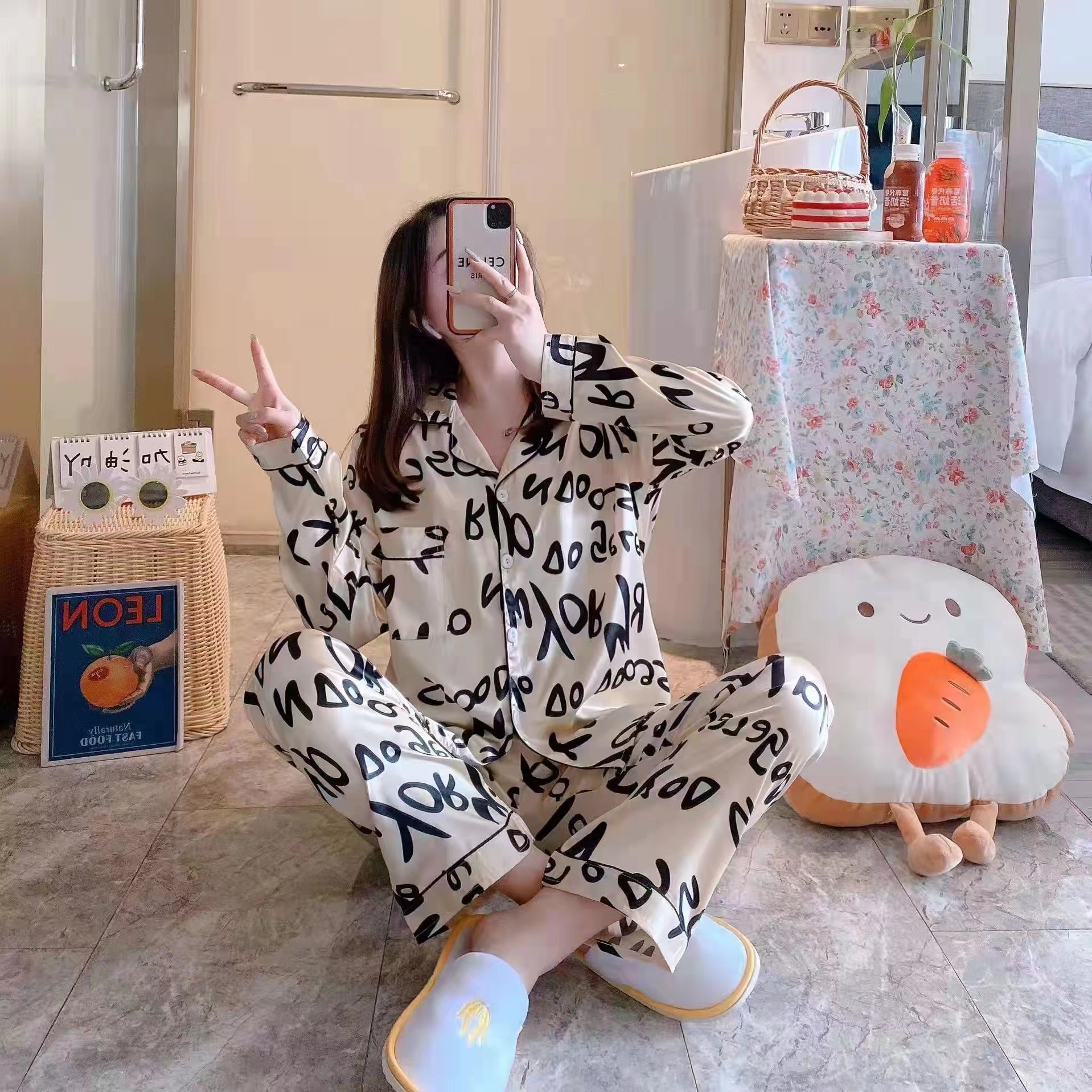 睡衣女春秋长袖开衫冰丝家居服简约V领仿真丝绸两件套装可外穿夏