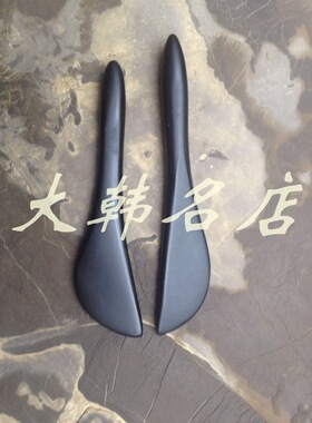 砭石按摩面部保健刮痧刀