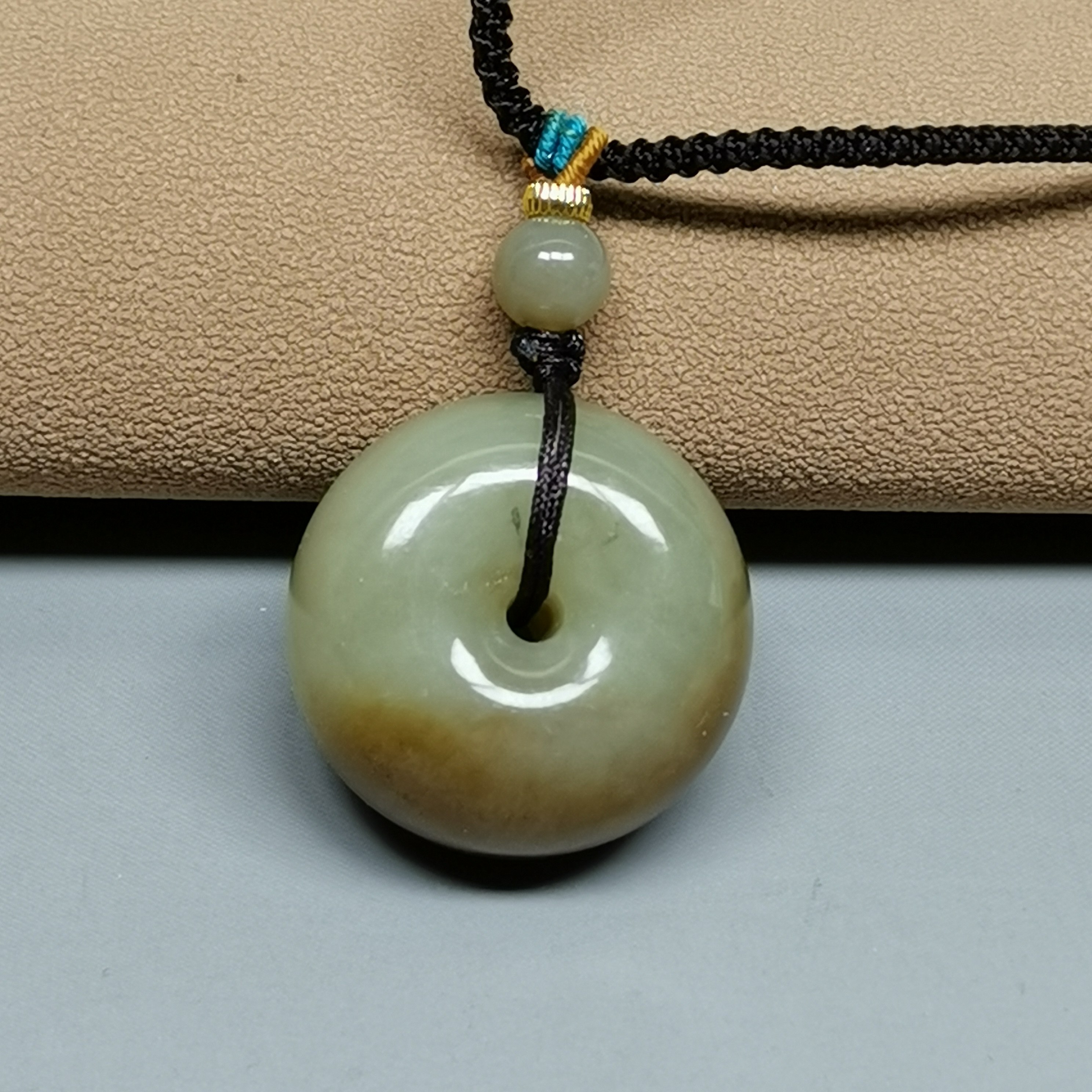 清仓天然和田玉瑕疵品平安扣吊坠