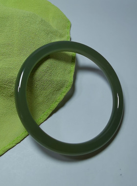 天然和田玉手镯60mm圈口窄条细条