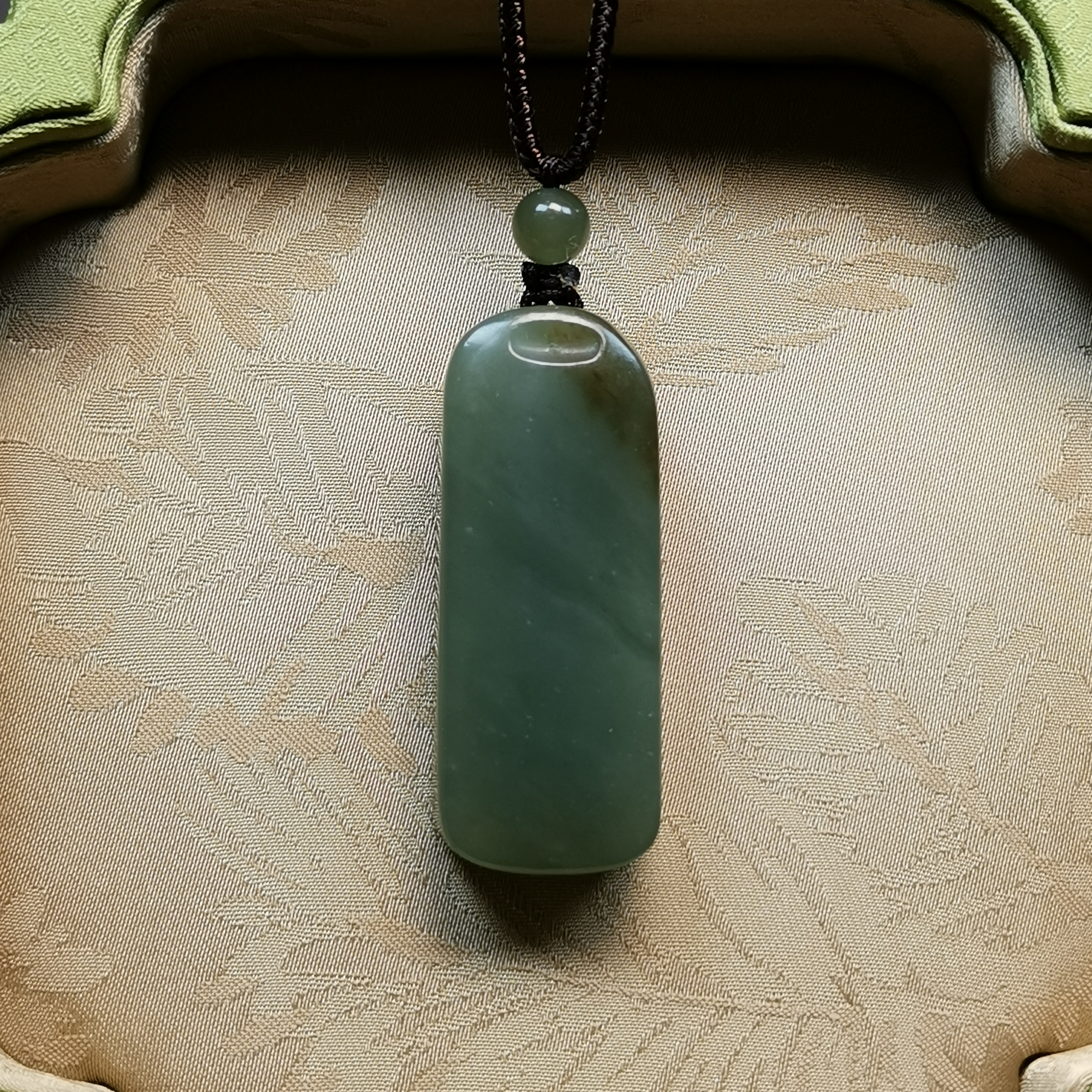 特价天然和田玉平安无事牌吊坠