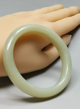 天然和田玉手镯57mm圈口玉镯