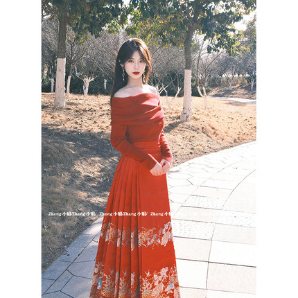 新中式国风红色汉服改良马面裙女秋冬季敬酒服高腰半身裙上衣套装
