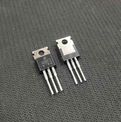 2SA1012-Y   A1012Y  TO-220 全新进口东芝原装  实拍现货
