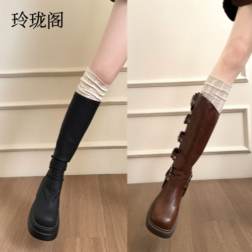 【配靴子超好看的蕾丝袜】