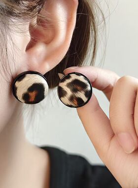 欧美跨境圆形豹纹耳钉女复古夸张小众个性耳环轻奢高级感耳饰品女