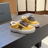 加绒款 2025年冬季 休闲百搭 做旧脏脏鞋 羊羔毛星星板鞋 新款 韩版