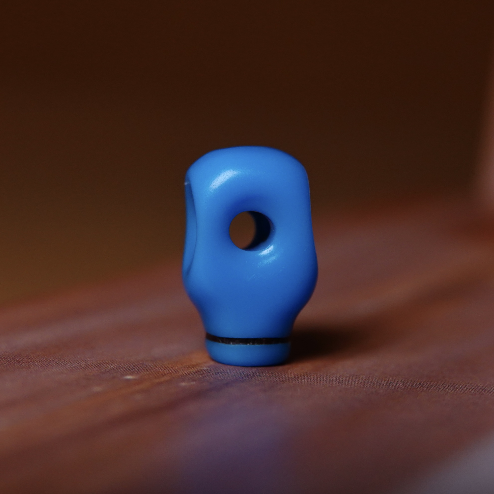 牧区蓝色树脂一体式三通老料器佛头文玩纯手工佛珠手持束尾百搭