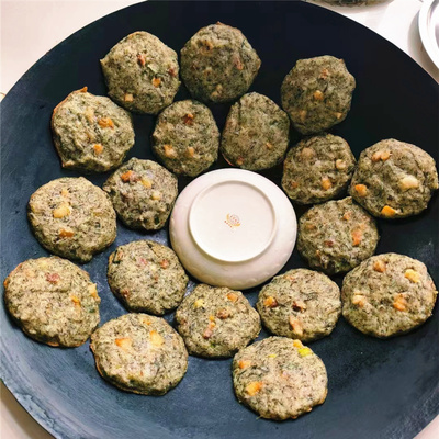 大别山特产蒿子粑粑农家手工制作腊肉粑粑六安地方特产清明粑