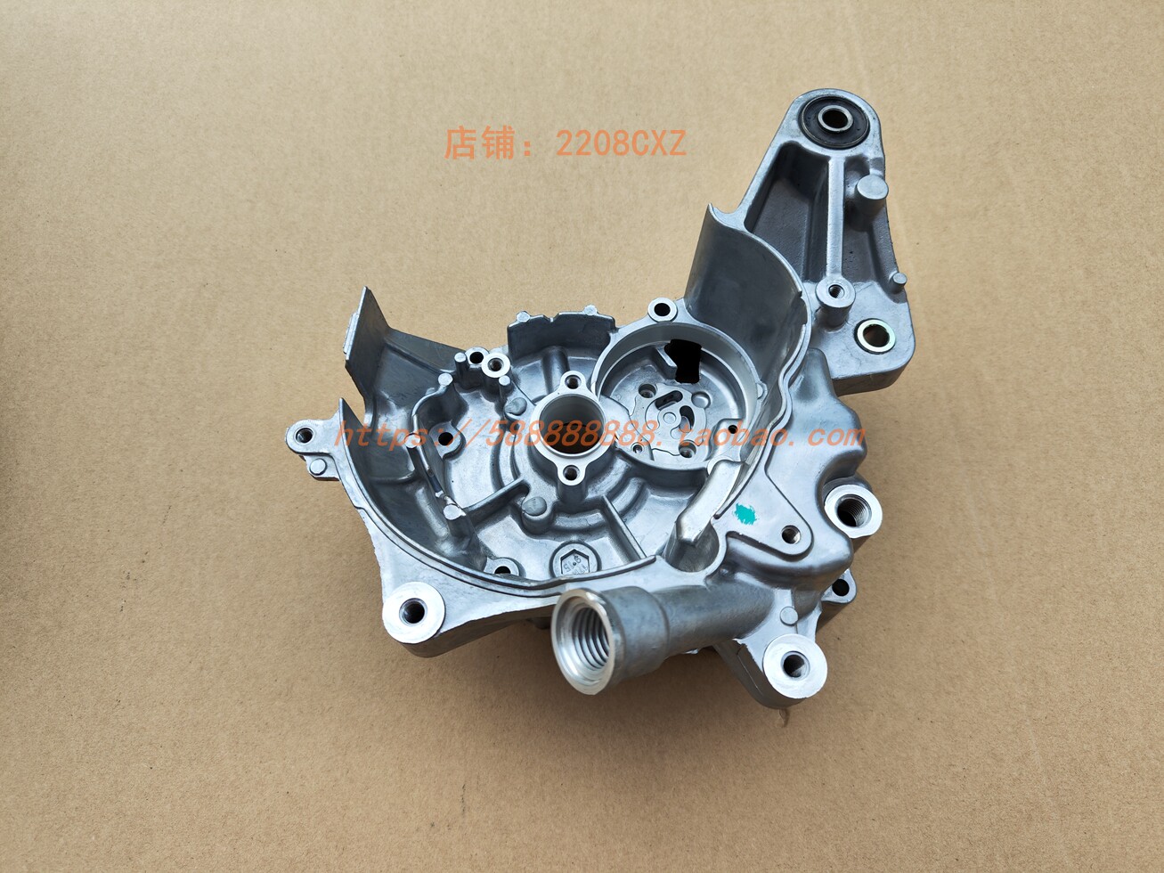 新大洲本田摩托车配件SDH50QT-43电喷自由发动机箱体右侧箱体原厂