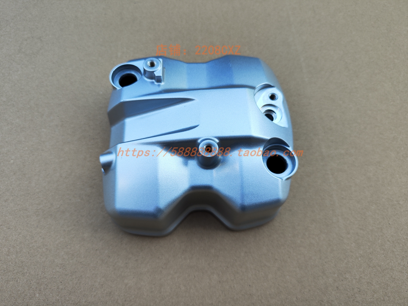 新大洲本田125涡燃机气缸盖