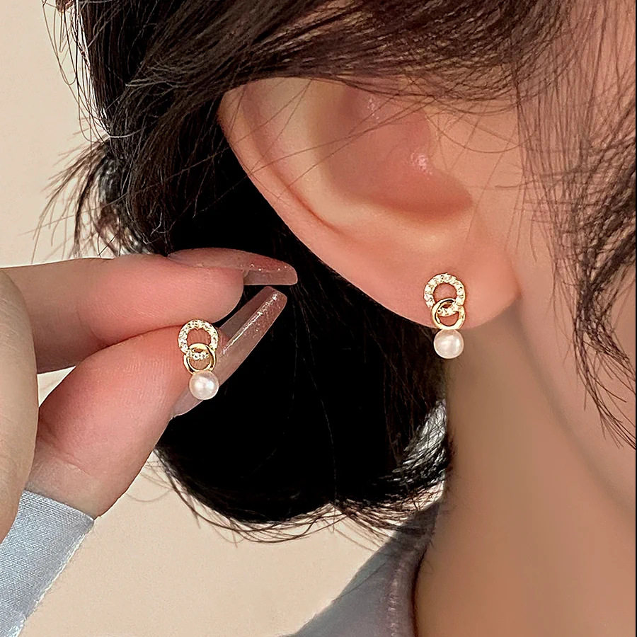 蒂奇S925纯银简约双环相扣淡水珍珠耳钉女轻奢小众几何圆形耳饰潮,饰品/流行首饰/时尚饰品新,耳钉,淘宝优惠券,粉丝福利购,淘宝优惠卷