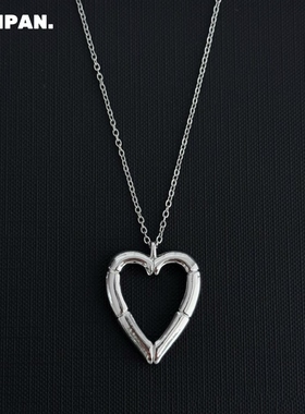 SAMPAN镂空桃心长款毛衣链