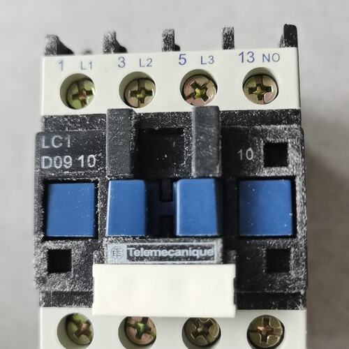 议价接触器LC1-D0910LC1D0910LC1-D0910LC1-D0910M5C