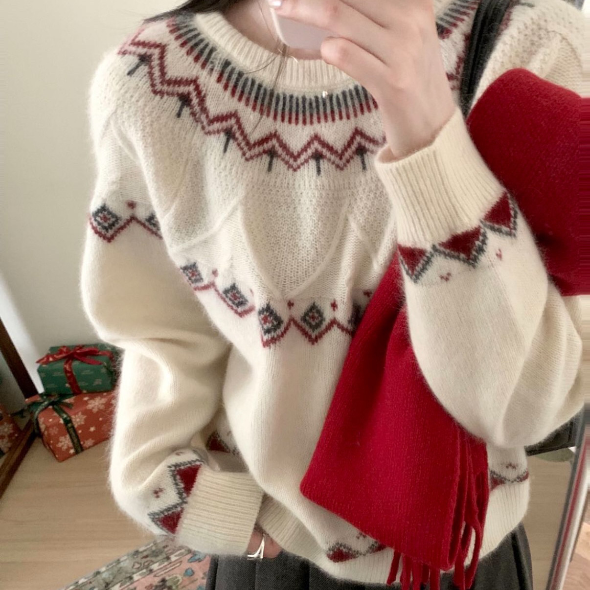 TOMORROW-民族风复古提花刺绣套头保暖毛衣（含27.9绵羊毛）SYW59