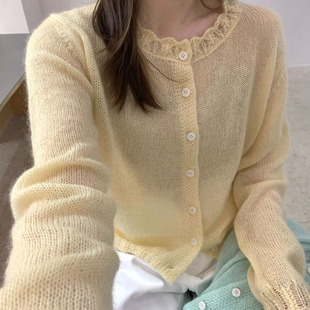 含31.9绵羊毛 金花边设计针织开衫 M5556 温柔软糯马海毛开衫 MOMO