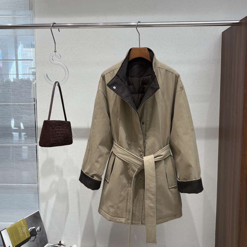 YR悦然服饰-典设计感时尚气质小众保暖羽绒服外套(配腰带)012-198