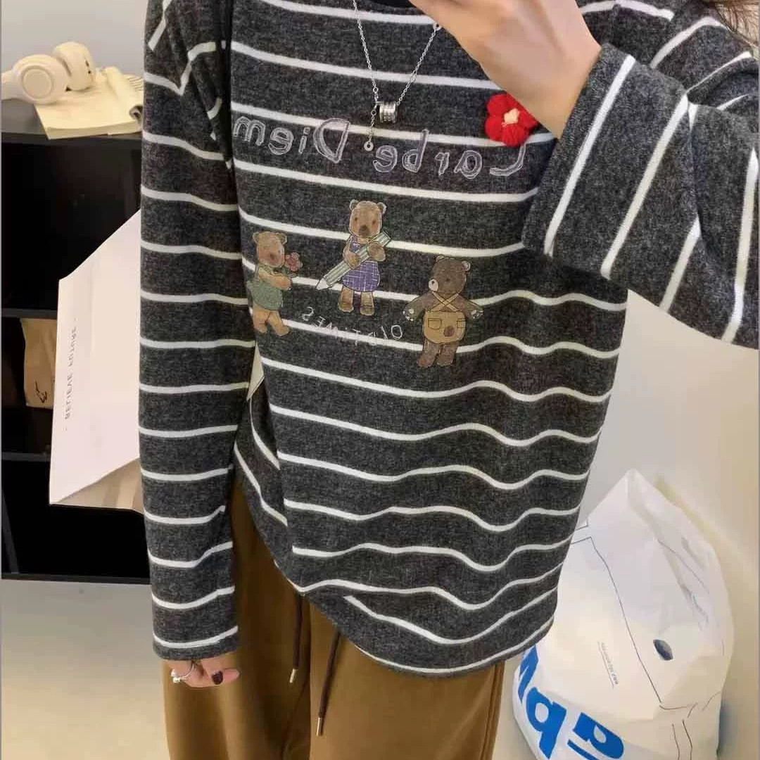 杭楚-冬新款韩版卡通小熊印花条纹加厚宽松打底衫长袖T恤YS2-2802