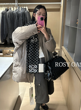 Rosy Oasis-有溯源码轻奢极简风立领宽松版型保暖羽绒服外套H8033