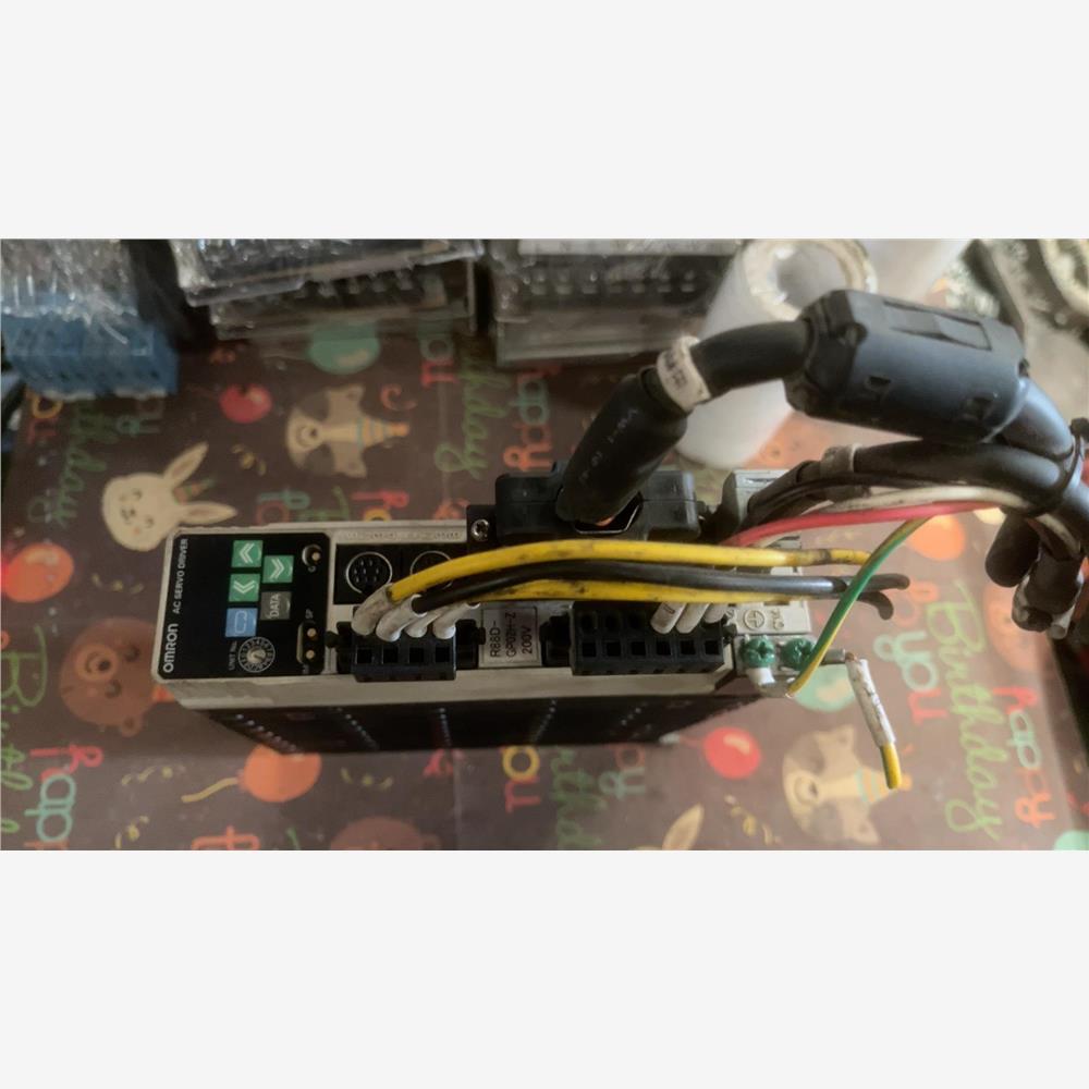 议价伺服驱动器R88D-GP02