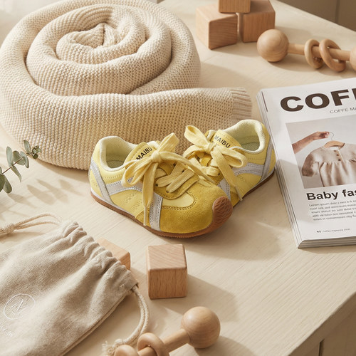 1—3岁宝宝春季新款防滑稳步鞋子