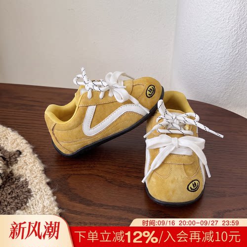 二阶段婴幼儿软底防滑百搭体考鞋