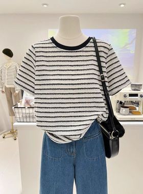 别致圆领简约条纹拼色设计针织衫春夏新款宽松百搭大码短袖T恤女
