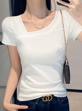 不规则斜肩V领短袖t恤女夏季修身设计感小众打底衫内搭白色上衣